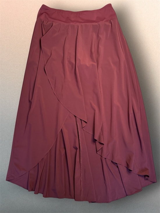 HALARA Dresses & Skirts - Halara Breezeful High Waisted High Low Skirt sz XL Wine Red Purple Burgundy